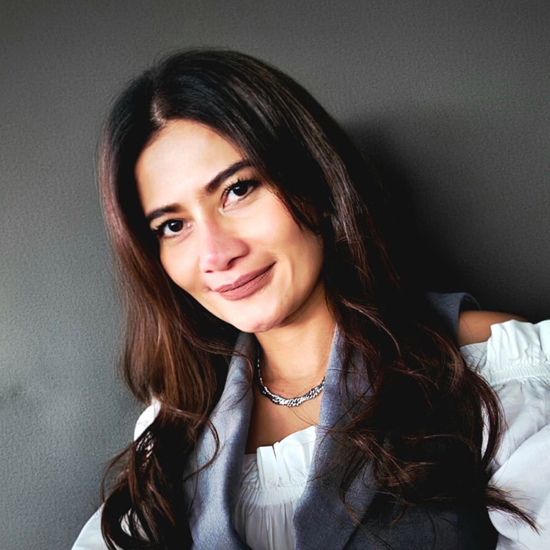 Rina Mailia